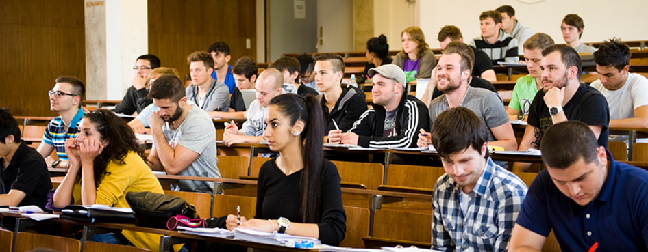 Studierende in der Vorlesung